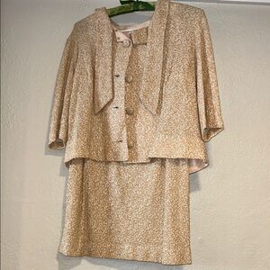 Elegant Vintage Tan Jacket and Skirt Set